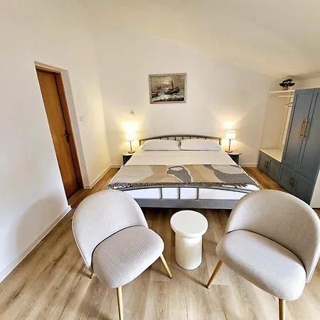 Hotel Pansion Ana Mali Lošinj