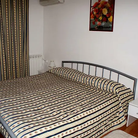 Pansion Ana Hotell