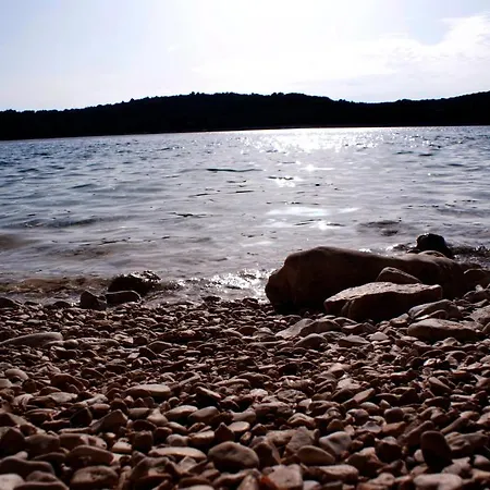 Pansion Ana Отель Мали-Лошинь