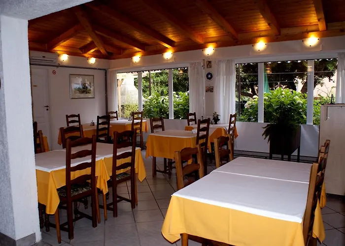 Pansion Ana Hotel